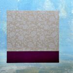 אקורדיון עם 12 צלעות להדבקת תמונות, קרטונים מחופים בבד צבעוני בחזית ובגב, ביניהם גליון נייר מקופל